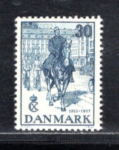 DENMARK SC# 261  FVF/MOG