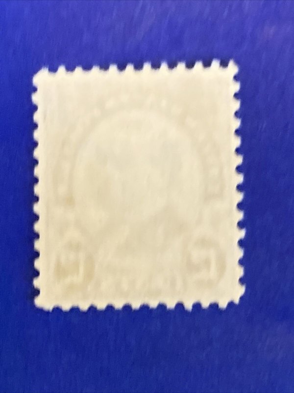 US Stamps - SC# 693 - MNG  - Catalog Value $5