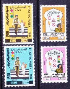 UAE United Arab Emirates 131-34 MNH 1981 Traffic Week Traffic Lights Full Set