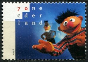 Netherlands Sc#941 MNH, 70c bl & multi, Sesame Street (1996)