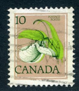 786 - Canada - Used - Dark green color shift to the left.  See flower outline,