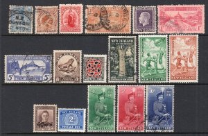 New Zealand Older Group of 17 Mostly Better Stamps Mint-Used CV$125-150