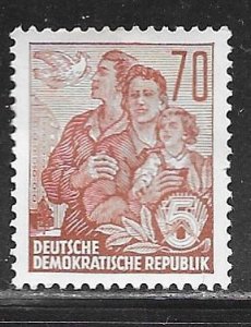 Germany DDR 230A: 70pf Dove, German Family, unused, NG, VF