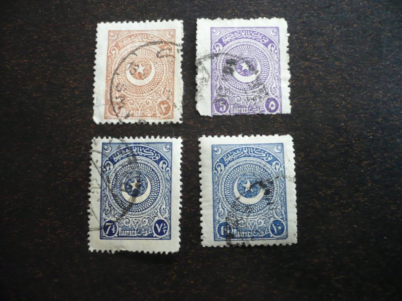 Stamps - Turkey - Scott# 610,613,614,615a - Used Partial Set of 4 Stamps