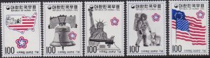 1034-38 American Bicentennial MNH