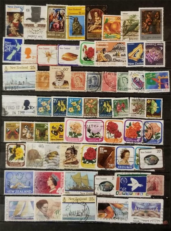 NEW ZEALAND Used Stamp Lotv z2324
