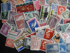 Scrap pile of 290 MNH worldwide. Duplicates, mixed condition, what lurks?