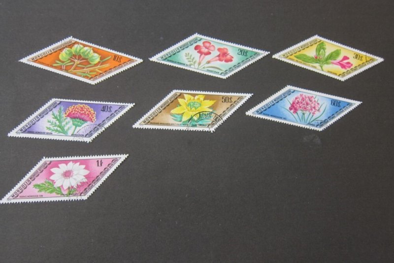 Mongolia 1975 Sc 834-40 flower CTO set FU