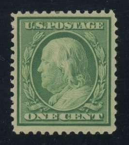 USA 331 - 1 cent Franklin Perf 12 Double Line Wmk - VF Mint hinged