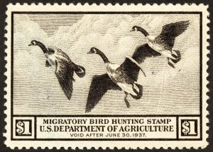 US Stamps # RW3 MNH XF Duck Natural Crease Scott Value $325.00