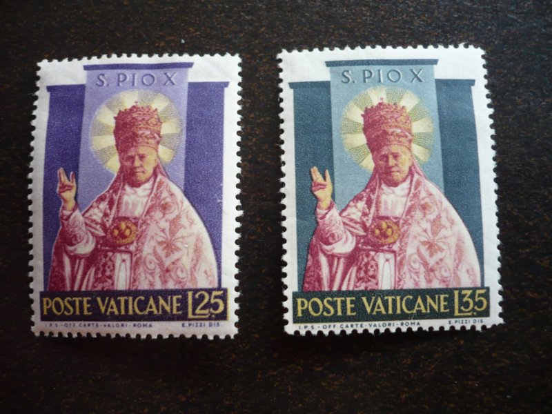 Stamps - Vatican City - Scott# 183-184 - Mint Hinged Part Set of 2 Stamps