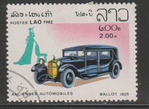 Laos 416 Classic Automobiles 1982