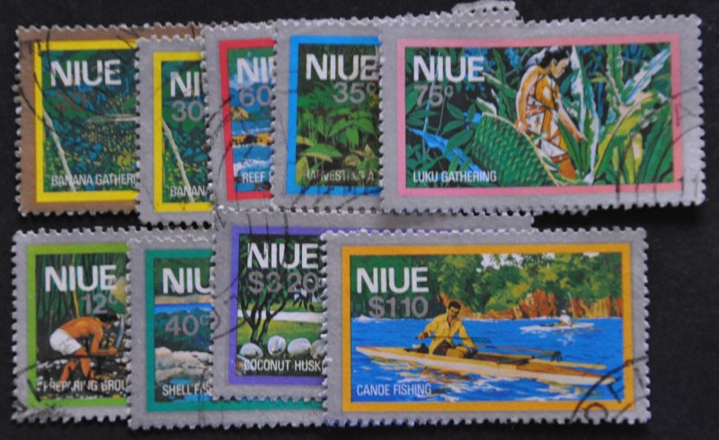 DYNAMITE Stamps: Niue Scott #222,224-231 – USED