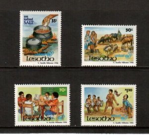 Lesotho 1996 - UNICEF Children - Set of 4 Stamps - Scott #1044-7 - MNH