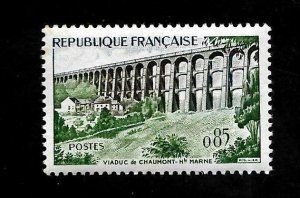 France 948 Chaumont Viaduct mnh