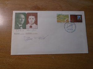 Canada  #  978  FDC  signed by  Designer  René Milot