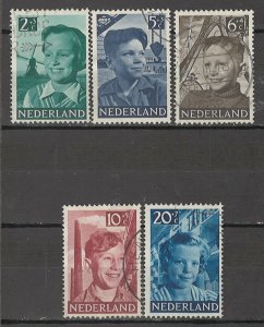 COLLECTION LOT # 5537 NETHERLANDS #B229-33 1951 CV+$10