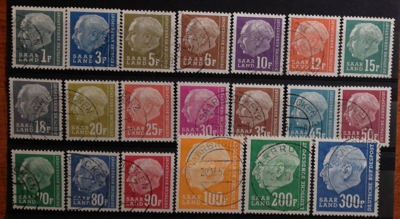 SAAR 1957 2nd DEFINITIVES SET SG406/425 SUPERB USED