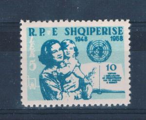 Albania 552 MNH Mother and Child UN  (A0183)