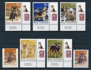 [111959] New Zealand 2006 Pets dogs Year of the Dog Set + 2 self adhesive MNH