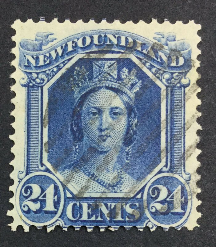 MOMEN: NEWFOUNDLAND #30 USED £38 LOT #7025