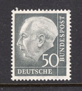 Germany 1954 Heuss 50pf Gray Mint #714 Michel #189