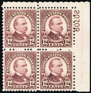 693, Mint VF LH 12¢ Plate Block CV $22.50 * Stuart Katz