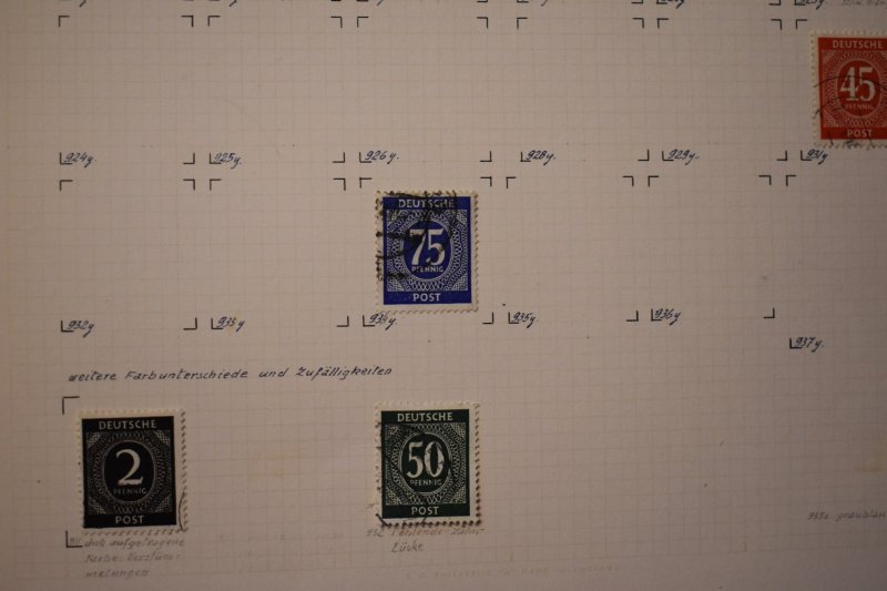 GERMANY 530-56 USED COLLECTION OF TYPES MICHEL 911-37 ABOUT 500 EURO CAT VALUE