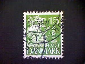 Denmark (Danmark), Scott #238B, used (o), 1940, 15 øre, Caravel, yellow green