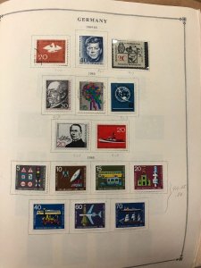 INTERNATIONAL COLLECTION – 1960-1965 ABU DHABI TO KUWAIT – 419201