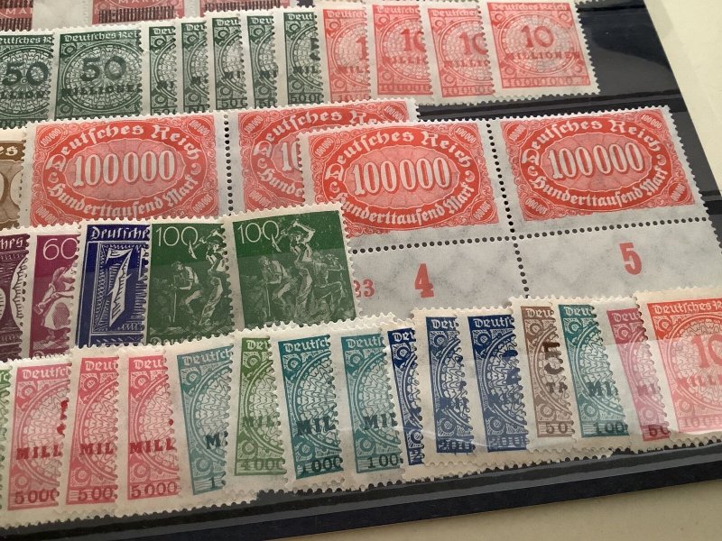 Germany The Weimar Republic mounted mint stamps Ref 50056 