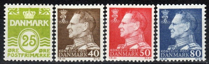 Denmark #416-9 MNH CV $2.50  (X6994)