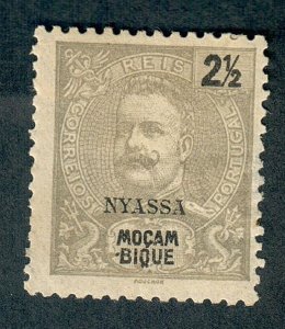 Mozambique #49 Mint Heavily Hinged single