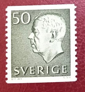 1961-65 Sweden Sc 579 MNH 50o Gustaf VI Adolf CV.65 Lot 2371