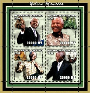 Mozambique 2002 - Nelson Mandela and Minerals - Sheet of 4 Stamps - MNH