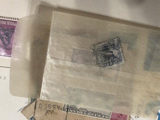 W.W. Loose Stamp Pages With Some Very Nice Glassine’s Might Find Some Gems