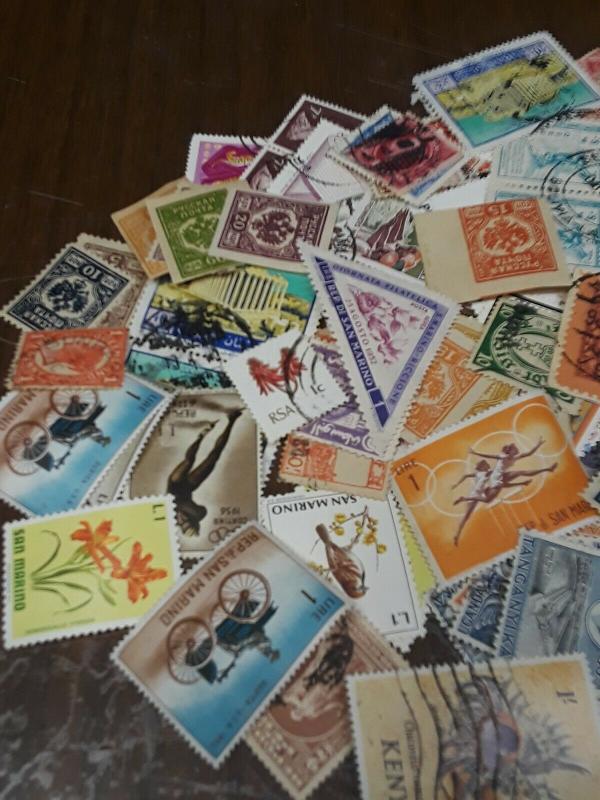 World Stamps/ Mint & Used on/Off Paper 500 mixed