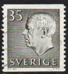 Sweden Sc #648 Used