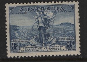 AUSTRALIA, 158  MINT HINGED,