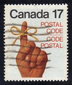 Canada #816 Use Postal Code, used (0.25)