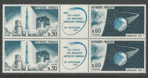 France # 1138a Satellite & Rocket - se-tenant strip in block (1) Mint NH