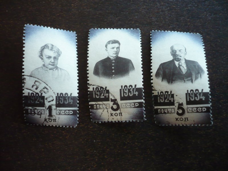 Stamps - Russia - Scott# 540-542 - Used Partial Set of 3 Stamps