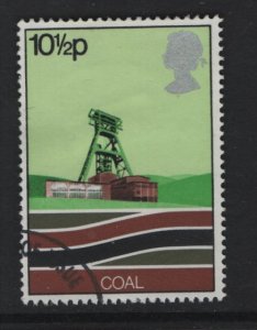 Great Britain  #828  used 1978  energy resources 10 1/2p coal