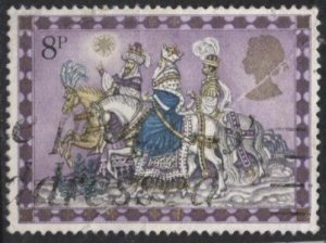 Great Britain 879 (used, crease) 8p Christmas: three magi (1979)