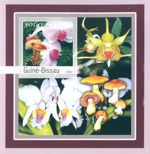 GUINEA BISSAU 2003 SHEET MUSHROOMS ORCHIDS FLOWERS