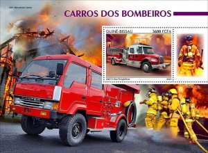 GUINEA BISSAU - 2023 - Fire Engines - Perf Souv Sheet - Mint Never Hinged