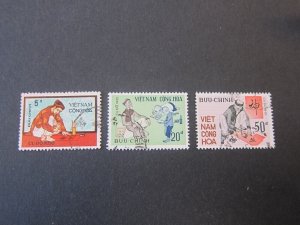 Vietnam 1972 Sc 425-7 set FU