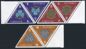 Gibraltar 322-324 tete-beche, MNH. Michel 325-327. Girl Guides, 50th Ann. 1975.