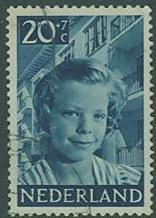 Netherlands SC#B233Girl and apartment house 20c+7c, used