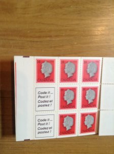 Canada BK79d red wedge on tab complete booklet